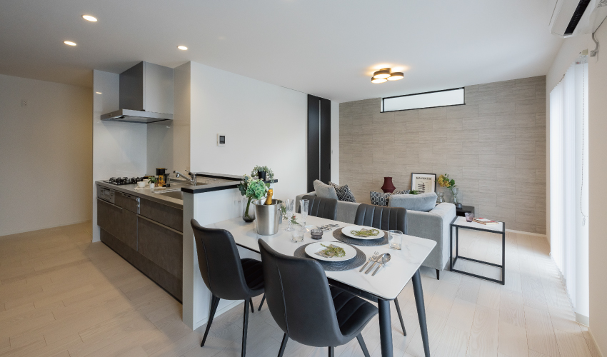 ストークビレッジ東加古川グランレジデンス　1号地モデル　LDK