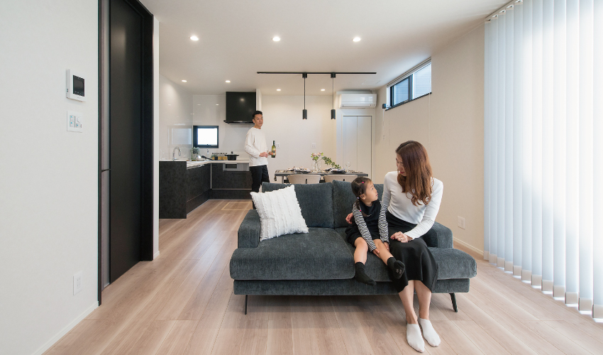 ストークビレッジ東加古川グランレジデンス　3号地モデル　リビング