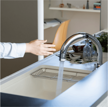 リアルサイズ展示場見学会　SHOWA GROUP株式会社（昭和住宅）　ストークガーデン東加古川駅前通りⅣ2号地　フロントセンサー水栓