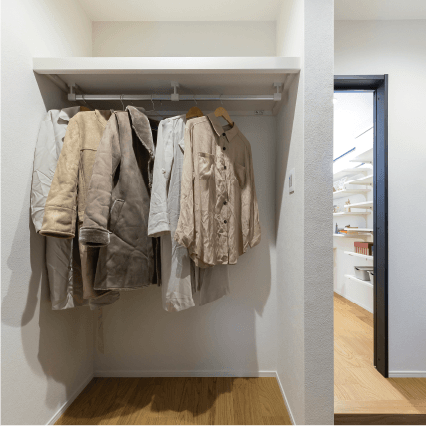 リアルサイズ展示場見学会　SHOWA GROUP株式会社（昭和住宅）　ストークガーデン東加古川駅前通りⅣ2号地　ファミリークロゼット