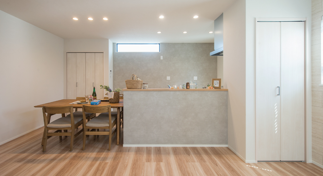 姫路エリア新築一戸建てモデルハウス見学会開催　SHOWA GROUP株式会社（昭和住宅）　ストークガーデン姫路伊伝居1号地　モデルハウス　ダイニング