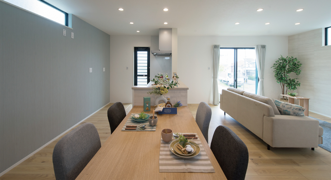 姫路エリア新築一戸建てモデルハウス見学会開催　SHOWA GROUP株式会社（昭和住宅）　ストークガーデン姫路八代緑ヶ丘2号地　モデルハウス　ダイニング