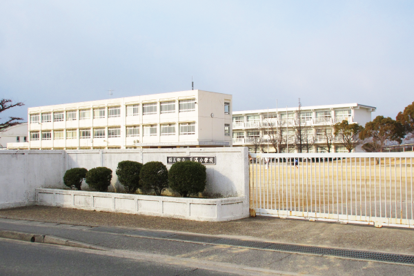 天満小学校