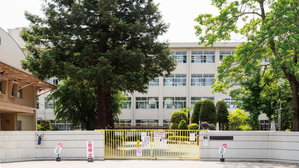 氷丘南小学校の写真