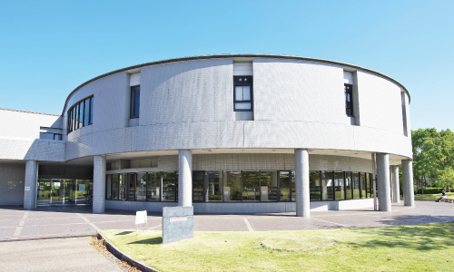 加古川市立中央図書館