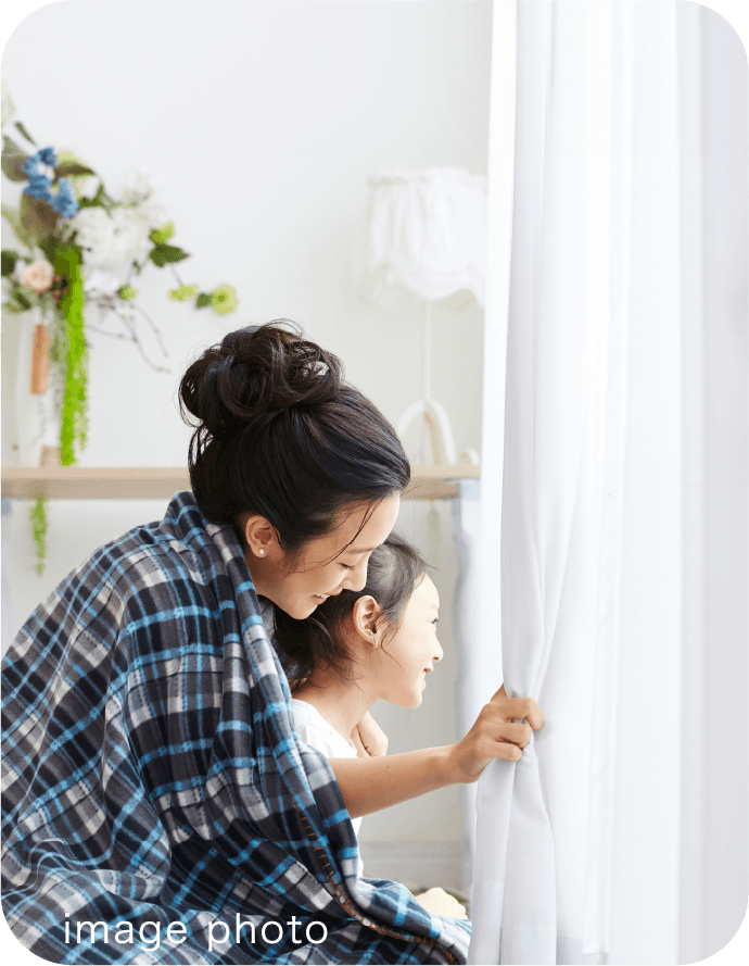 明石市二見町西二見　ストークビレッジ明石西二見駅前レジデンス　SHOWAGROUP（ショウワグループ） 母娘写真