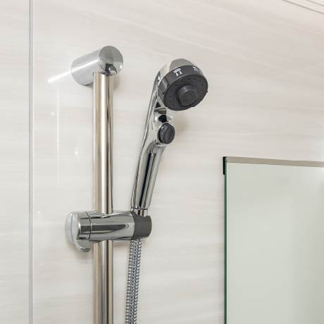 節水仕様のシャワー