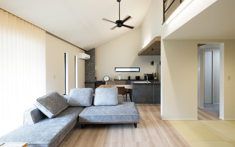 家族の距離が近い平屋の家 の画像2