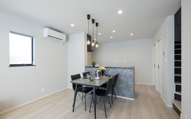 “静かに整う暮らし” を叶える邸宅の画像